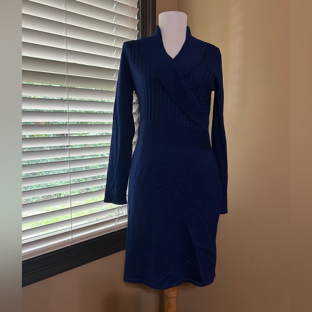 Tahari Navy Long Sleeve Dress